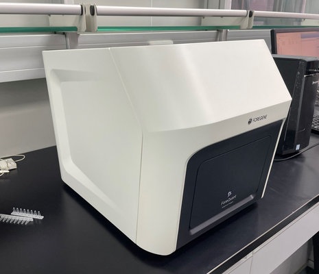 96 polimerización en cadena Cycler termal de la DNA del semiconductor de Peltier de la máquina de Wells RT QPCR